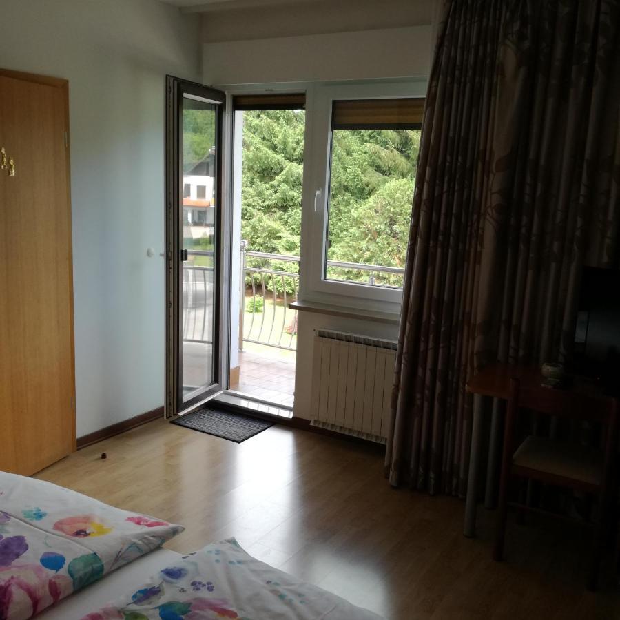 Rooms Kapelj Postojna Luaran gambar